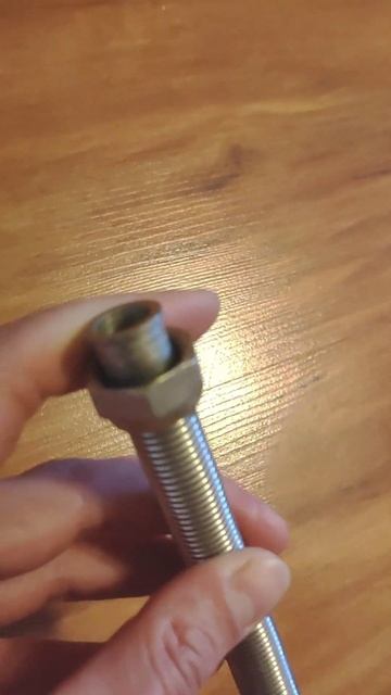 Сильфонная подводка UDI-GAS 1/2" Италия смотреть онлайн