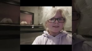 . влог. с подругой, и в кафе ඞ