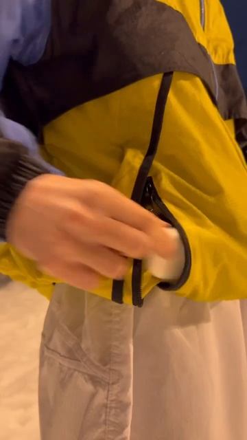 вещи из Телеграмм atgshmot #nike#vintage#aesthetic#arcteryx #oakley #stussy#ralphlauren #adidas смотреть онлайн