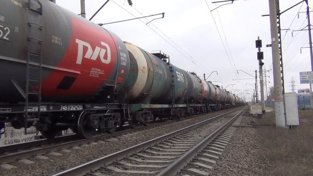 Электровоз ВЛ80С-186 и электровоз-толкач ВЛ80Т-1237 смотреть онлайн