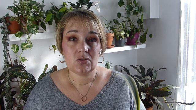 Plantes en Novembre🌿Une des mes plantes préférées se meurt😭 Soyons optimiste y a du beau quand même смотреть онлайн