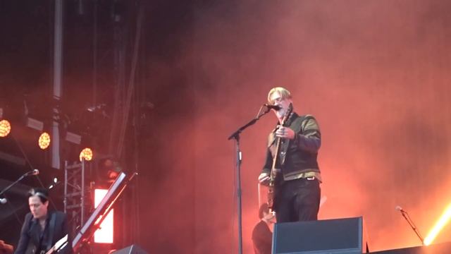 QOTSA - Carnavoyeur @ Pinkpop 17-6-2023 смотреть онлайн
