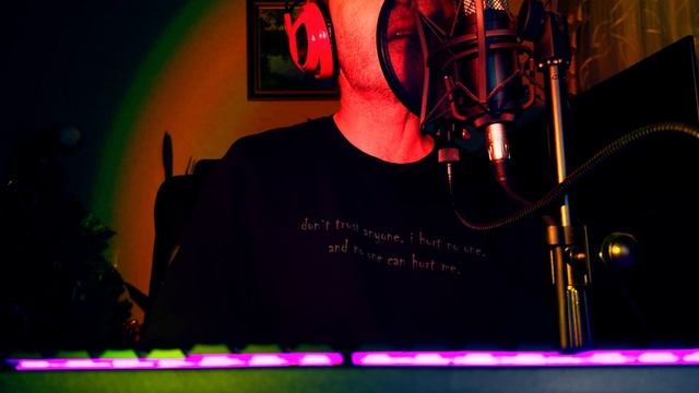 Олег Капралов - Ветер перемен (Мэри Поппинс, до свидания)/ Сотню лет и день и ночь вращается смотреть онлайн