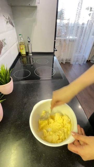 Баклажаны запеченные в духовке. Фаршированные сыром с чесноком и майонезом