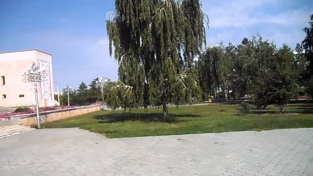 Лисаковск 2012 - Фонтан возле ДК в Центре. смотреть онлайн