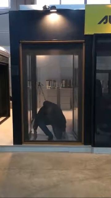 Рулонная москитная система System 43 Вертикальный сдвиг смотреть онлайн