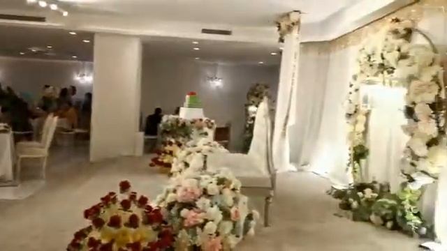 Emcee @ The Iris смотреть онлайн