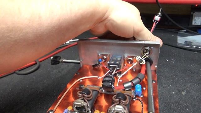 mic jack remote on amp .. and i said pin 3 and 4 but its 2 and 3 on this one смотреть онлайн