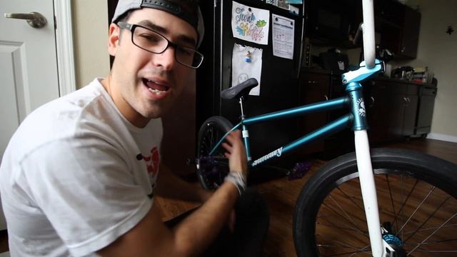 HOW TO BUY A BMX FRAME! Tech Mondays EP. 3 смотреть онлайн