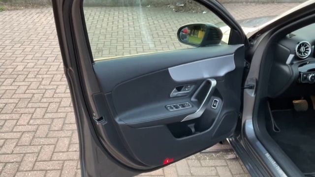 MERCEDES A 250 e Automatic EQ-Power Business смотреть онлайн