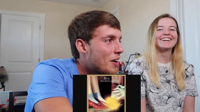 First Time Hearing Electric Light Orchestra - Boy Blue смотреть онлайн