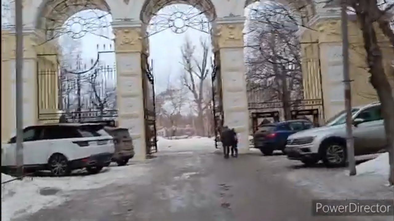 Саратов. Зимний городской парк. 9 Марта 2024г. смотреть онлайн