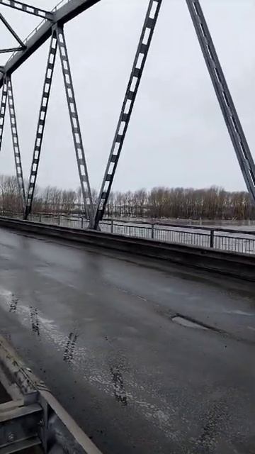Ледоход на Ишиме, мост между Петровкой и Покровкой, СКО