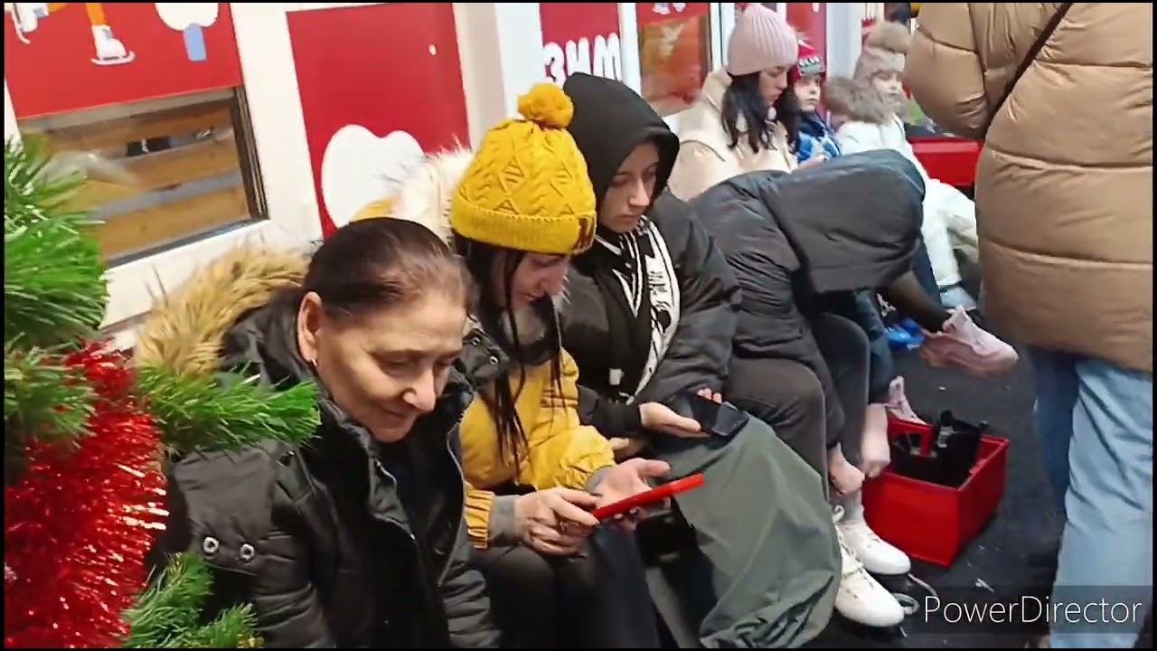 Каток в Балашихе. Новогодние прогулки. смотреть онлайн