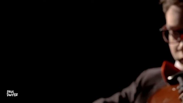 iskoçlu muzüsyen canakkale icinde aynali carsi turkusu paul dwyer amp eren joseph dwyer смотреть онлайн