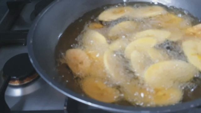 RIPE BANANA CHIPS | Filipina In Scotland | #bananachips