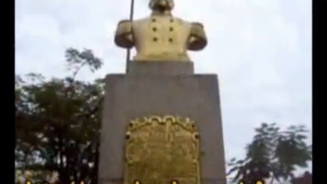 Plaza de Armas de La Merced - http://www.chanchamayo.info смотреть онлайн