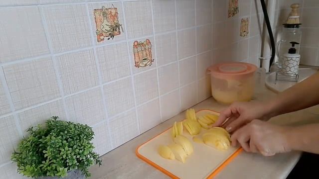 УРА, С ПЯТНИЦЕЙ🤗ВЫХОДНОЙ ДЕНЬ С ДЕТЬМИ😊УБИРАЕМ НАКЛЕЙКИ👍ДОМАШНИЕ ХЛОПОТЫ/ВЕЧЕРНИЕ ЗАГОТОВКИ🌱ПИРОГ🍎 смотреть онлайн