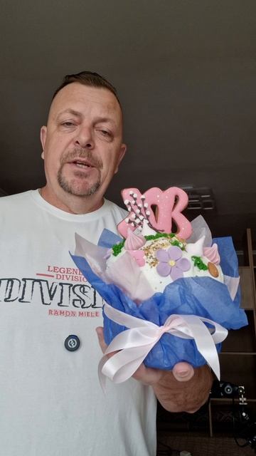 С пасхой смотреть онлайн