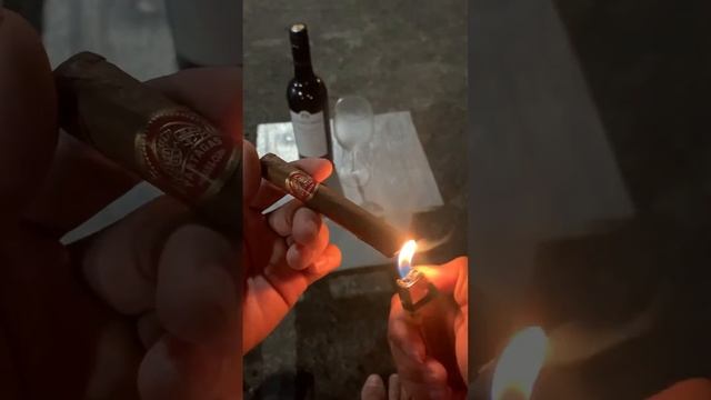 Cohiba or Partagas? | enjoying Cuban cigar смотреть онлайн