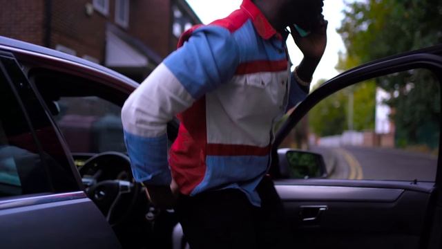 Kay Bryn - Baa Sumo Mi (Official Video) смотреть онлайн