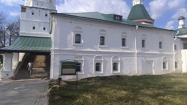 1000061450 Покровская церковь.mp4