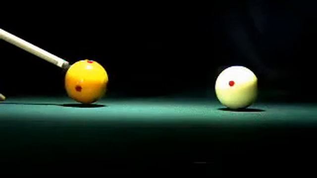 Движение шаров в замедленной съемке/ Мovement of balls in slow motion смотреть онлайн