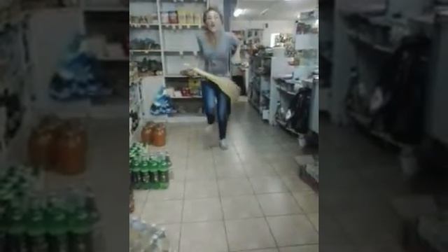 С ума сходят девочки