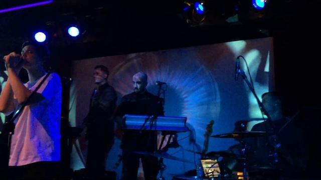 Mana Island — Bounded @ 16 Tons