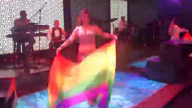 Bellydancer Mira VR Maroosh Dubai