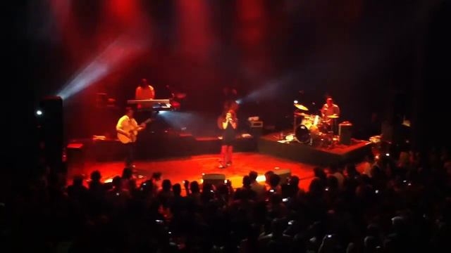 ZAZ Je Veux Live At Thessaloniki, 15 May 2011