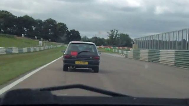 Peugeot 106 GTI track day part 3 смотреть онлайн