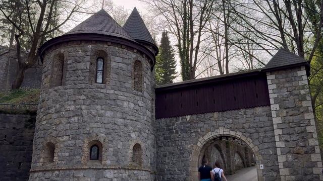 Из Будапешта в Мишкольц-Тапольца. Пещерная купальня и Лиллафюред. смотреть онлайн