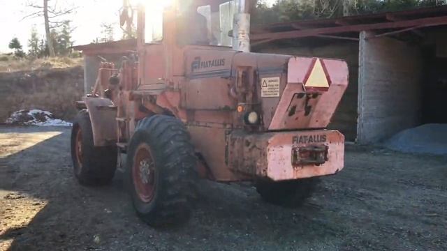 Köp Hjullastare Fiat Allis 605 B på Klaravik смотреть онлайн