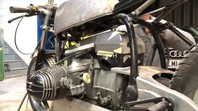 BMW r100 Cafe Racer Build, air box смотреть онлайн
