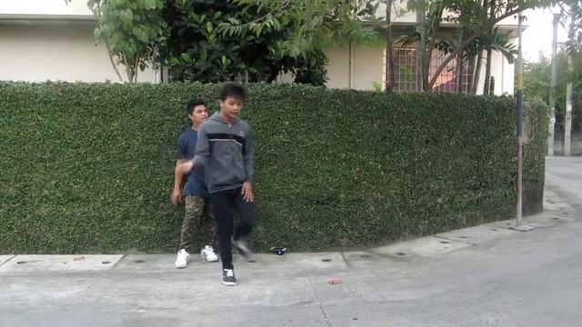 Side to side - Ariana Grande (High-Rizers remix)by alexis cipers and jericho alarcon смотреть онлайн