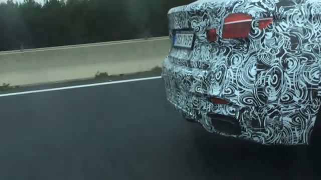 BMW X4 spied смотреть онлайн