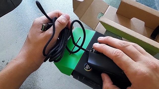 VIPER MINI GAMING MOUSE REVIEW! смотреть онлайн