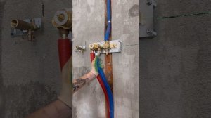 Монтаж душевого смесителя скрытого монтажа 🙌🏽😎 #carimali #plumbing #сантехника