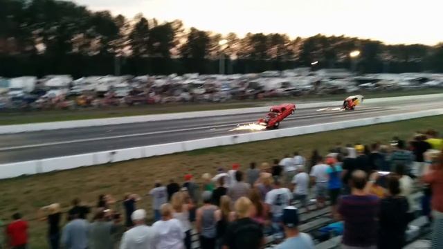 Wheelstanders in Mission Raceway 2014 смотреть онлайн