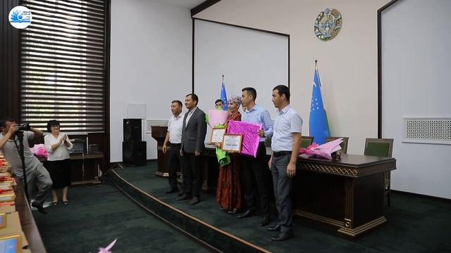 PAXTAKORNING XORIJIY TILLARNI O‘QITISH BO‘YICHA ENG YAXSHI MAKTABLARI смотреть онлайн