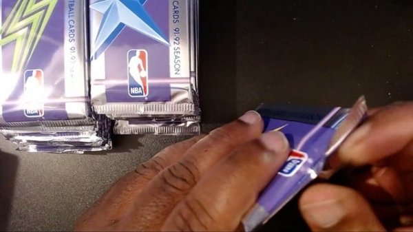 Opening another box of 1991 Skybox Basketball | Throwback Thursday