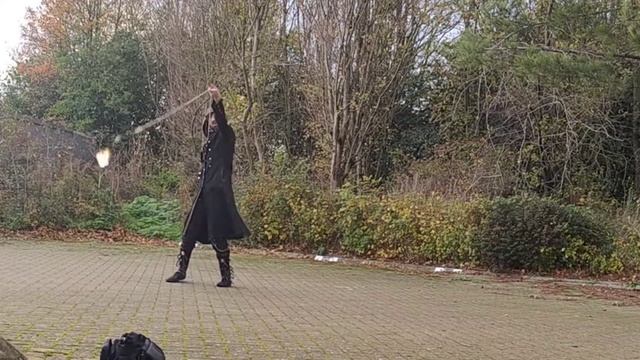 lit rope dart practice/ lyco rope dart experiment (it failed , no flaming Lyco plumes. next time 🔥) смотреть онлайн