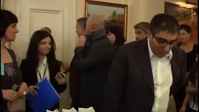 13:30 Встреча в Астории смотреть онлайн