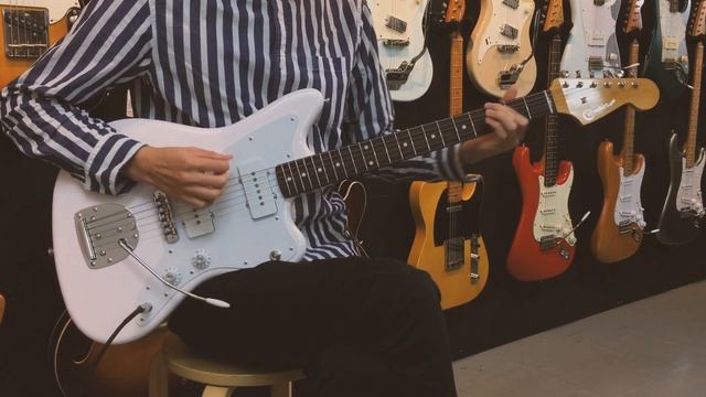 Astronauts Guitars / JM SAKURA PINK wirth RETRO TONE JM-58 VELVETONE смотреть онлайн