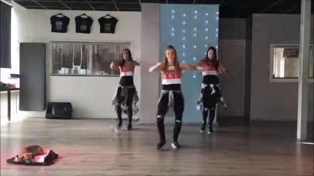 Танец деспасито