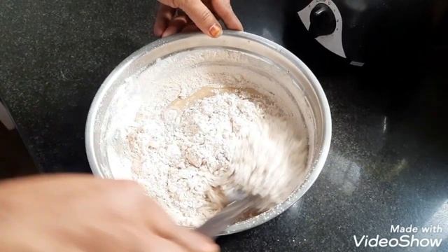 Atta /wheat flour jaggery cocoa cake in cooker healthy cake recipe смотреть онлайн