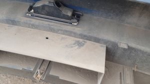 Рено Логан ремонт.Вода в багажнике...