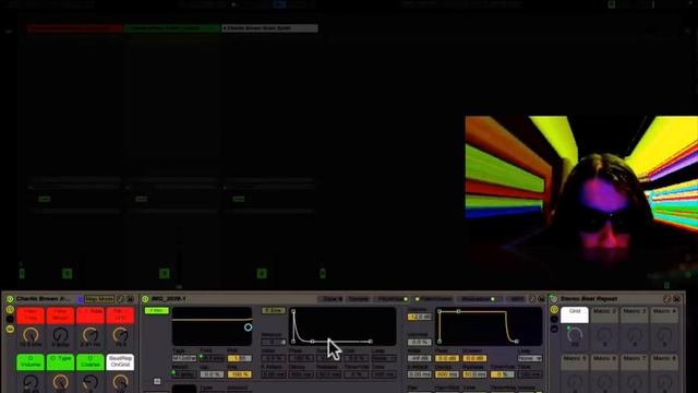 Charlie Brown X-Mas Tree Synth for Ableton Live смотреть онлайн