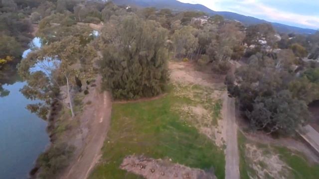 first take going through the park with GEPRC SMART35 SMART 35 HD drone + Caddx Peanut camera 850mah смотреть онлайн